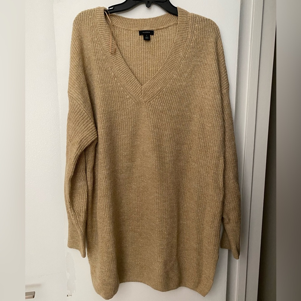 Halogen Gold Sparkle V-Neck Sweater - Like New